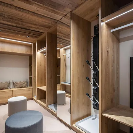 Chalé Moderne à Avec Sauna Et Jacuzzi - Fr-1-562-89 *